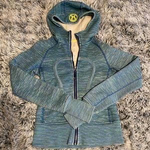 LULULEMON SCUBA HOODIE